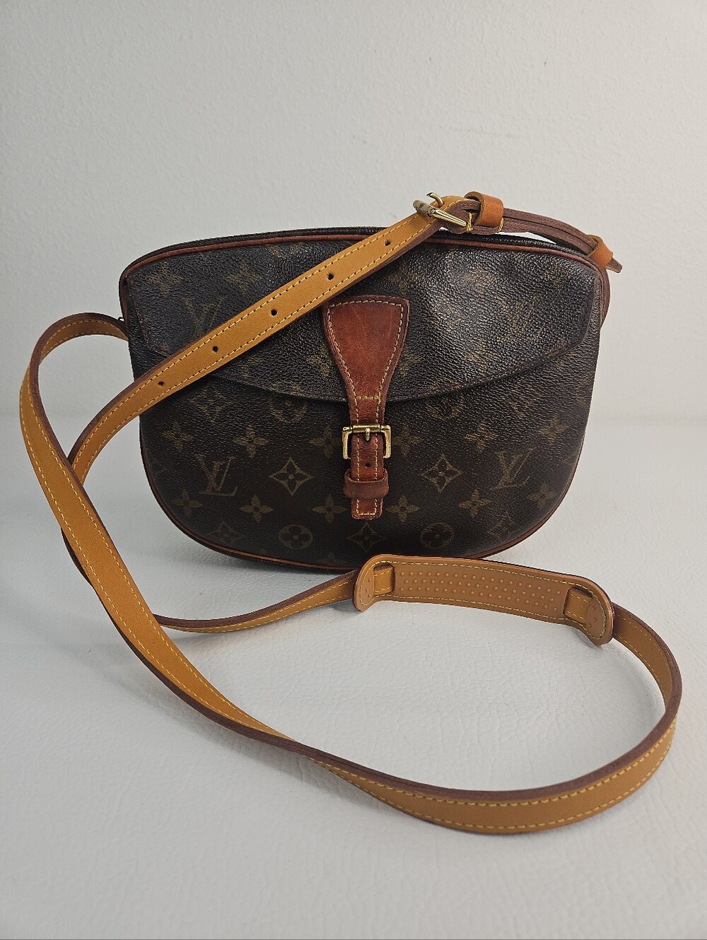 Authentic Louis Vuitton LV Jeune Fille MM Monogram Crossbody Shoulder w/dustbag
